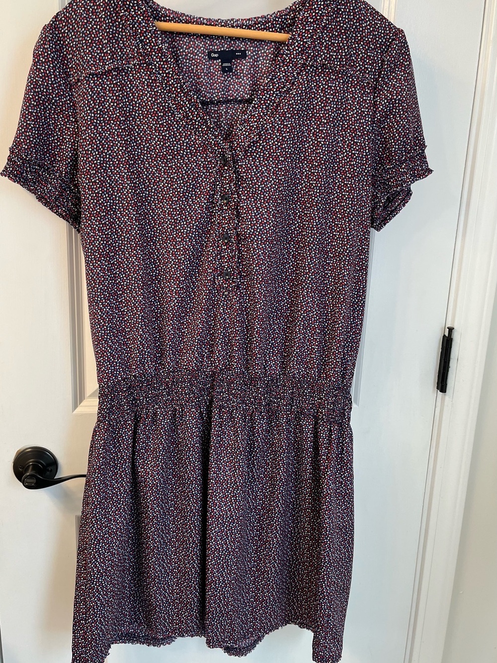 GAP dress with small Red, Blue and White Geometric Print